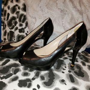 Genuine leather pumps